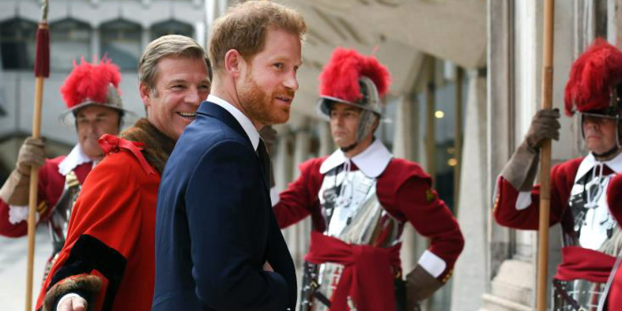 Μηνύσεις από τον πρίγκιπα Χάρι σε βάρος των βρετανικών ταμπλόιντ The Sun και Daily Mirror